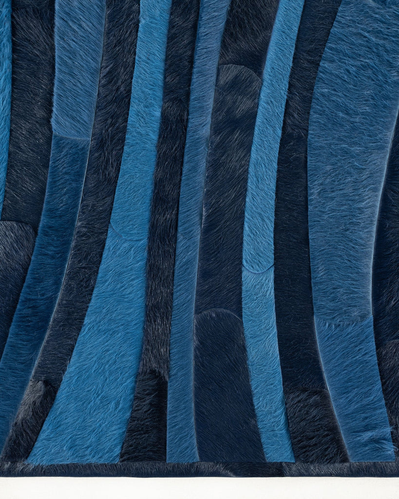 Drift / Hide Rug / 21472