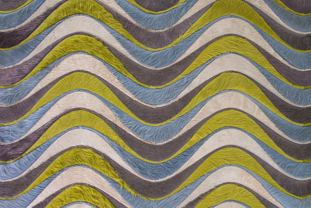 Flow / Hide Rug / 06198