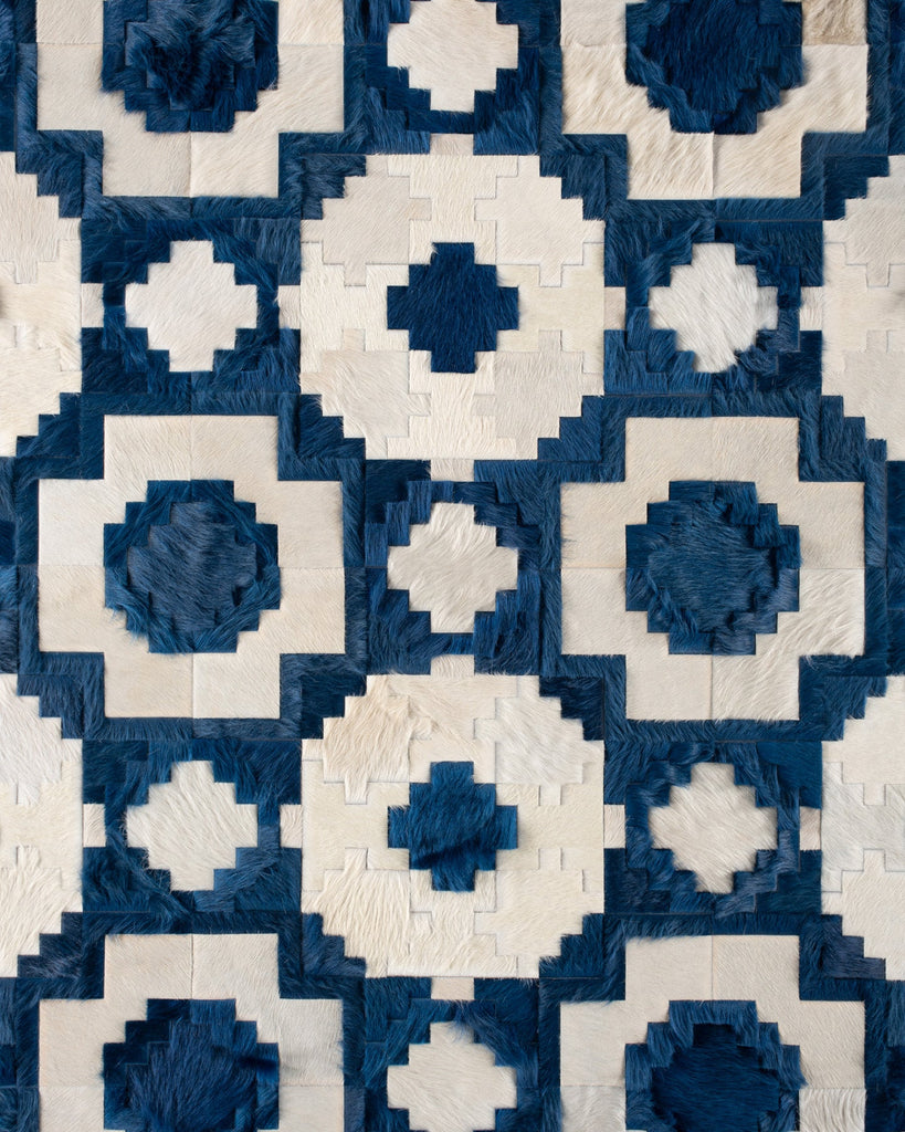 Crossroads / Hide Rug / 19197
