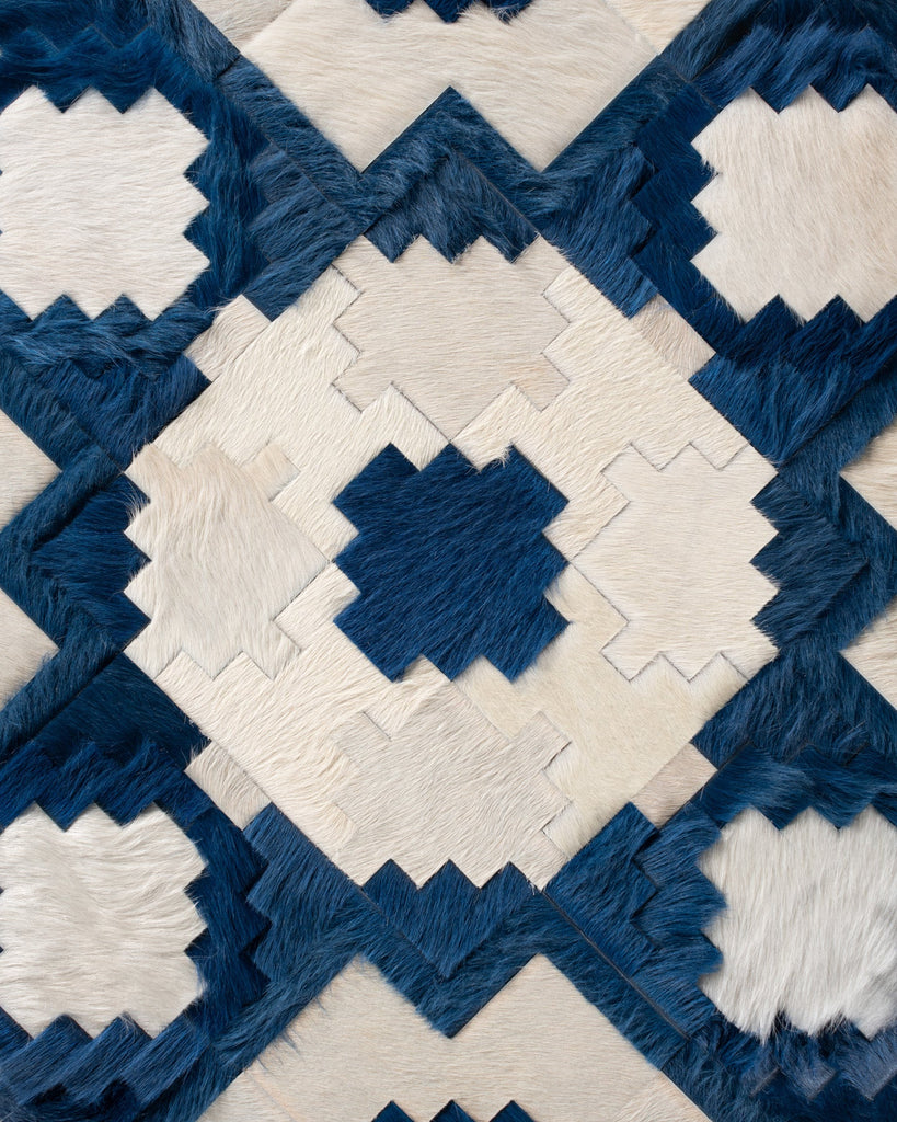 Crossroads / Hide Rug / 19197