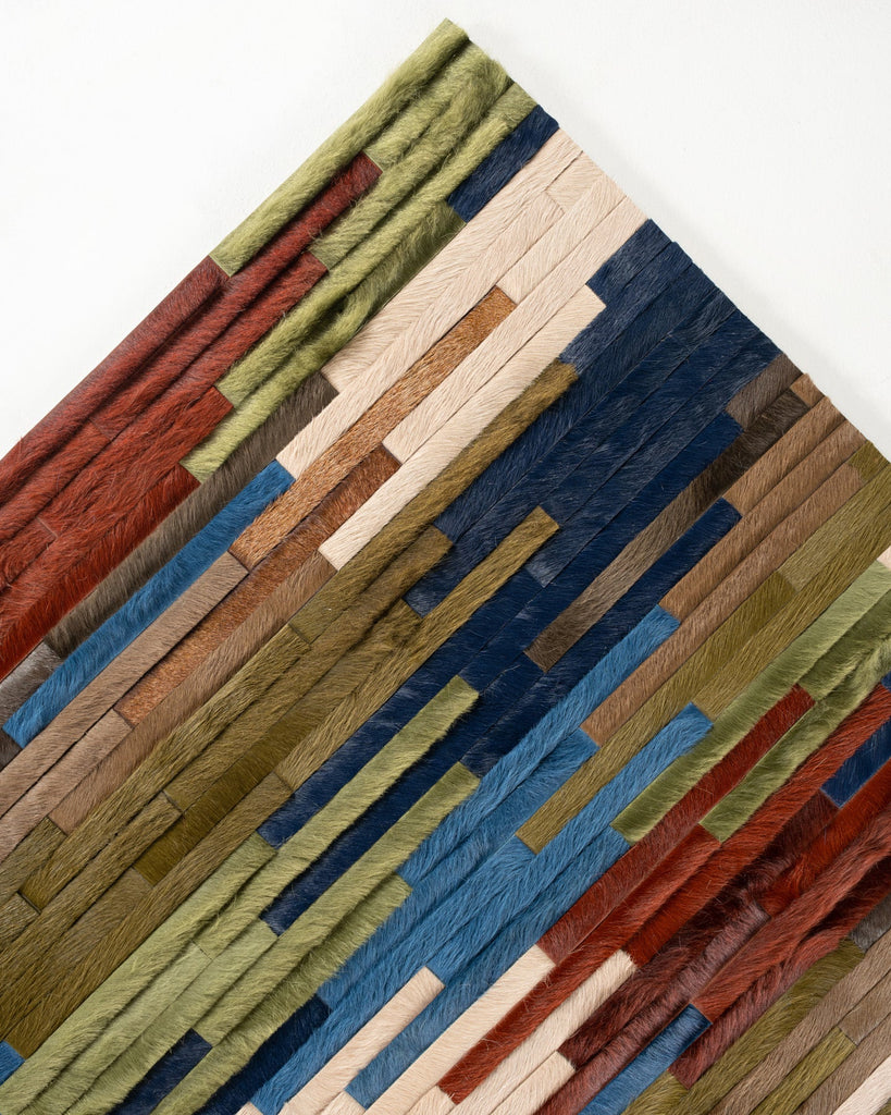 Air Stream / Hide Rug / 18430