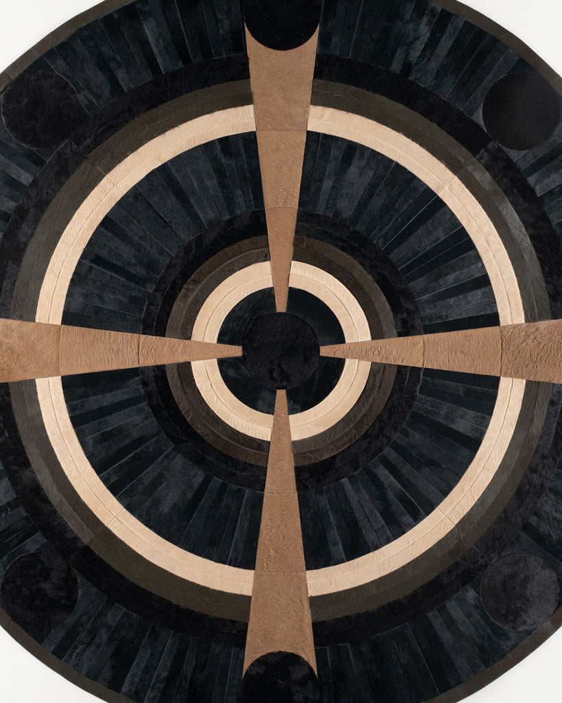 Atlas / Hide Rug / 18999