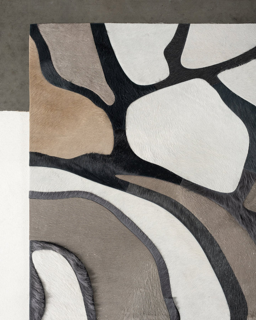 Bloom / Hide Rug / 18677