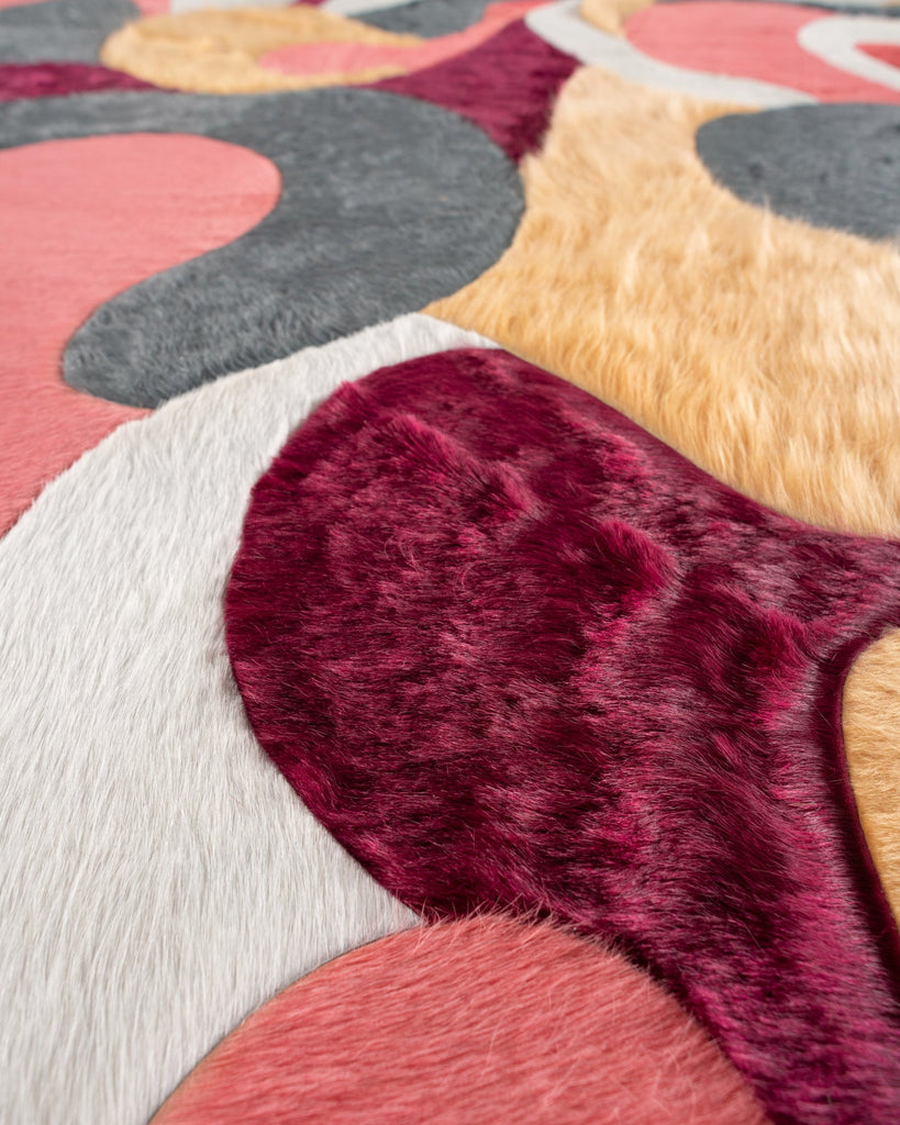Lucid / Hide Rug / 18979