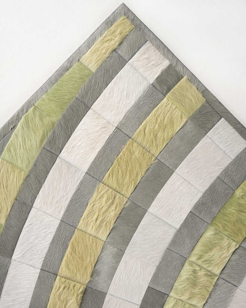 Meridian / Hide Rug / 18204