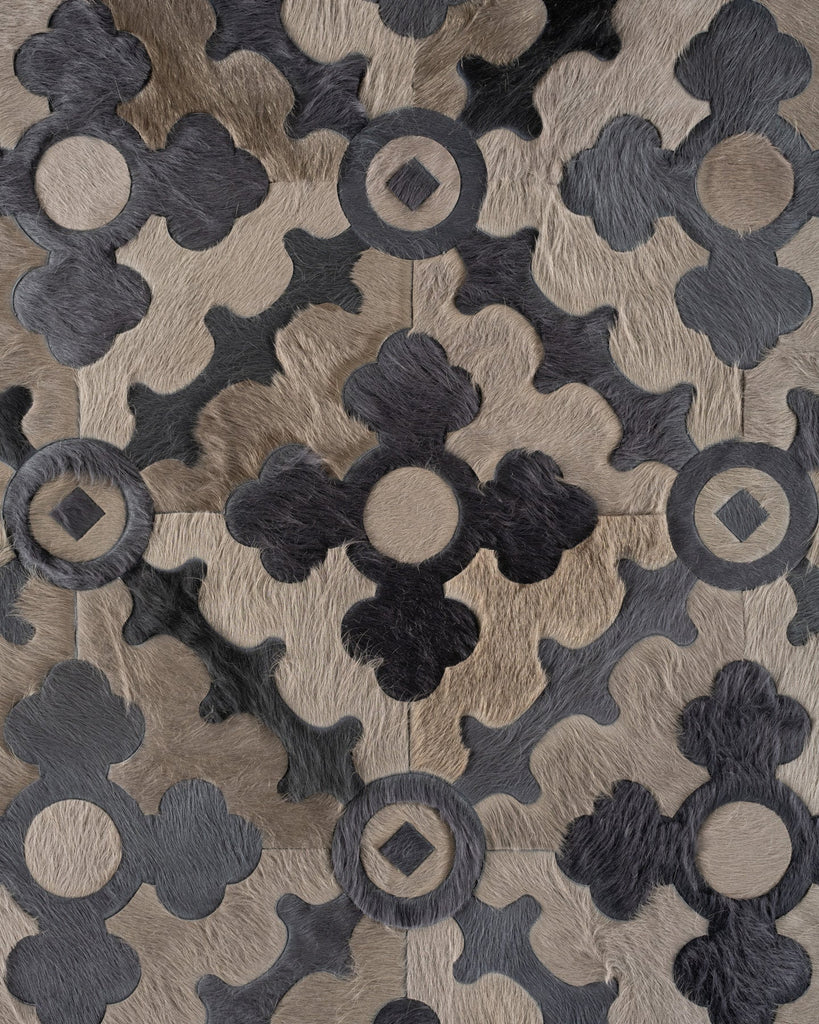 Empire / Hide Rug / 18459