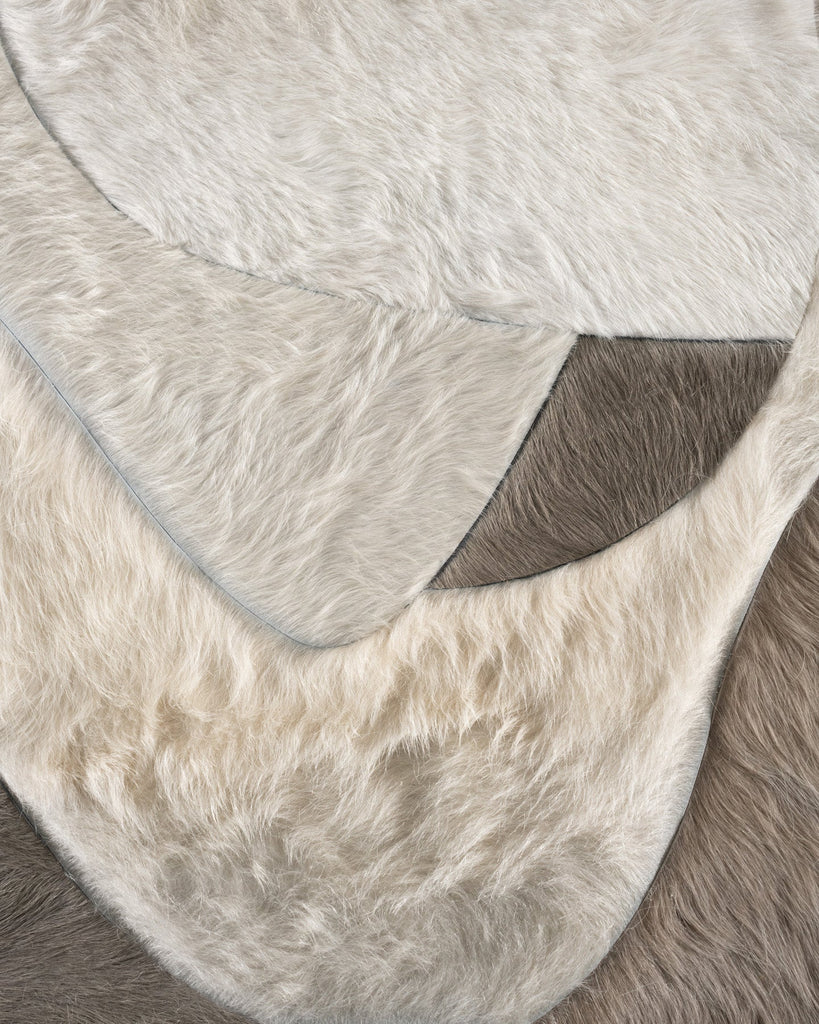 Lucid / Hide Rug / 19063