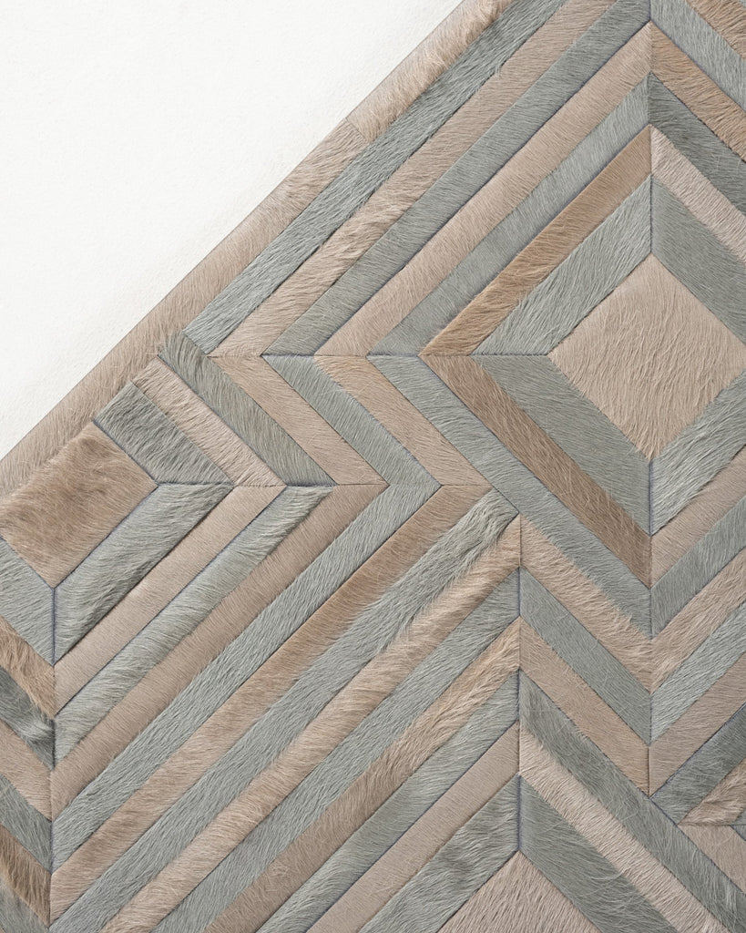 Custom / Hide Rug / 19332