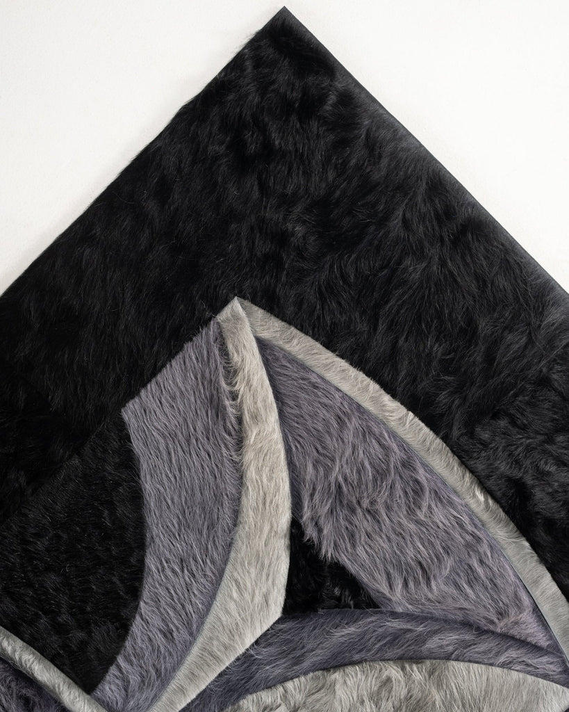 Eclipse / Hide Rug / 19411