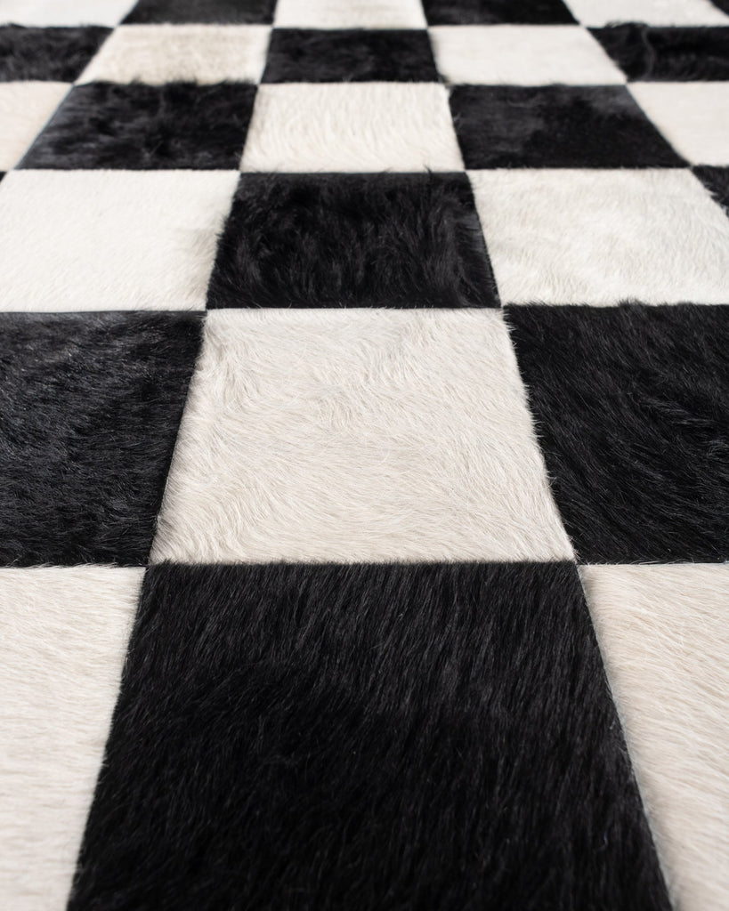 Custom / Hide Rug / 19821