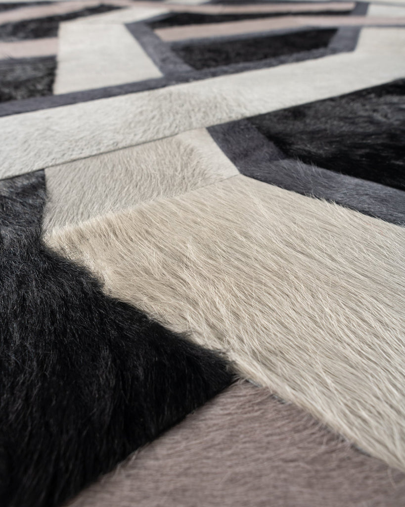 Vertigo / Hide Rug / 20009