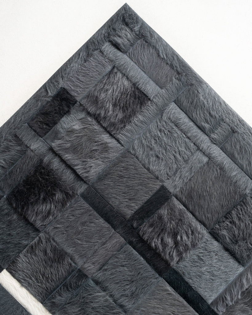 Crossfire / Hide Rug / 20285
