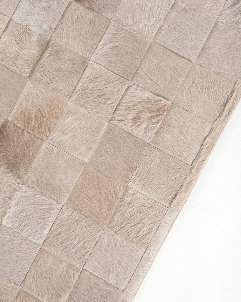 Design Study / Hide Rug / 20352