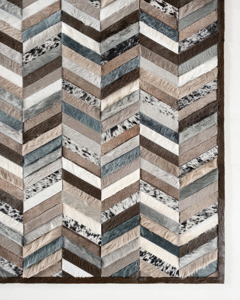 Mr Crowley / Hide Rug / 17938