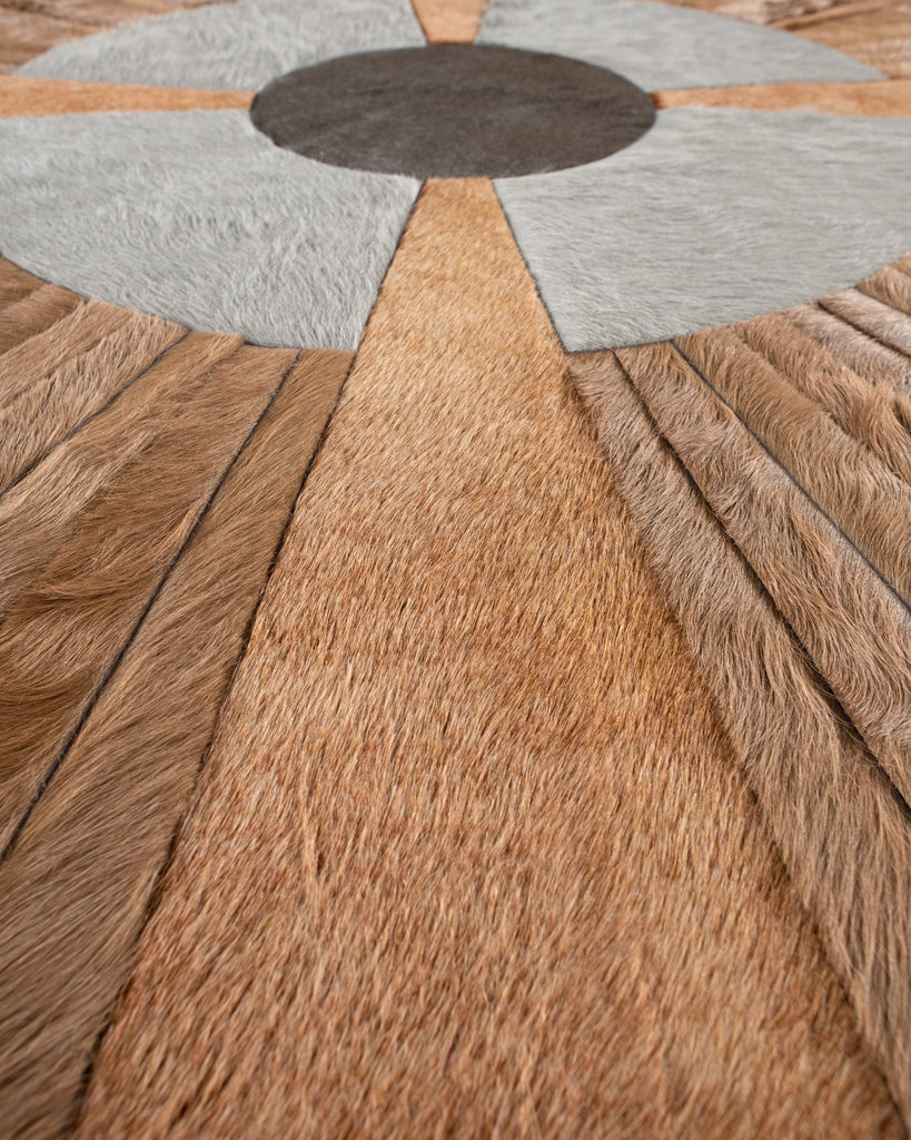 Atlas / Hide Rug / 20019