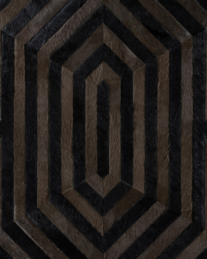 Ricochet / Hide Rug / 19996
