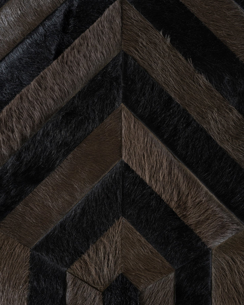 Ricochet / Hide Rug / 19996