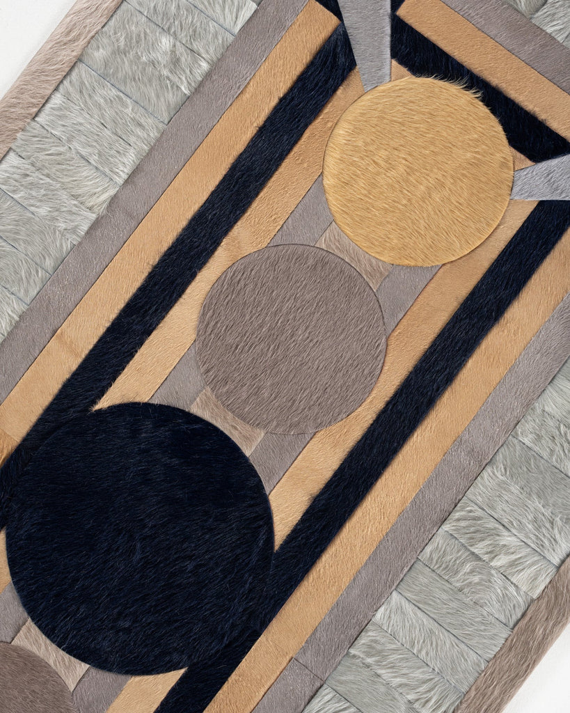 Atlas / Hide Rug / 20018