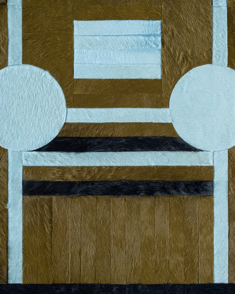 Atlas / Hide Rug / 20483