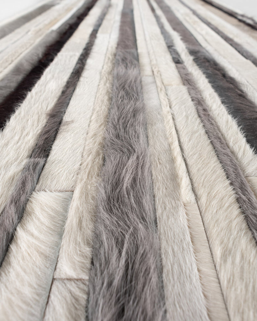 Jet Stream / Hide Rug / 18844