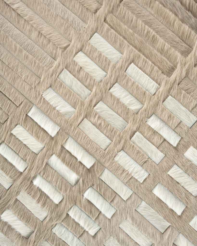Custom / Hide Rug / 20552