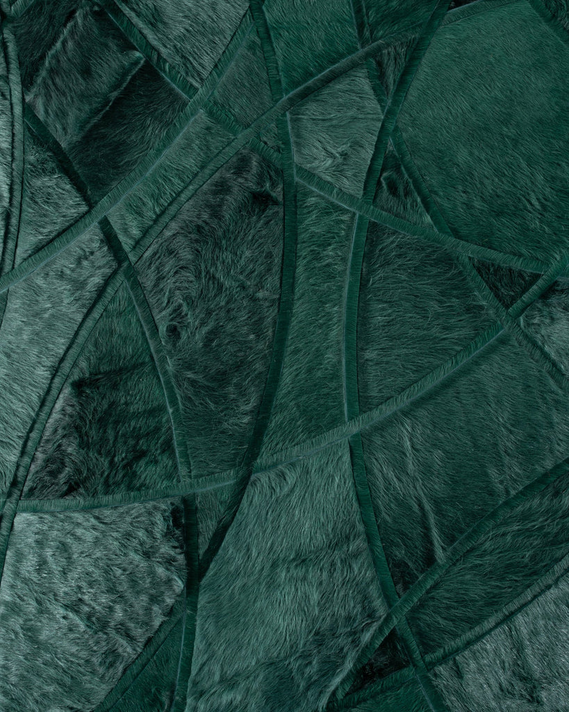 Silhouette / Hide Rug / 18196