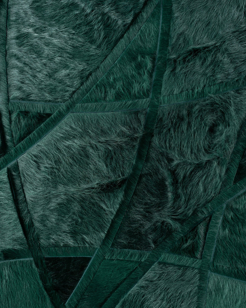 Silhouette / Hide Rug / 18196