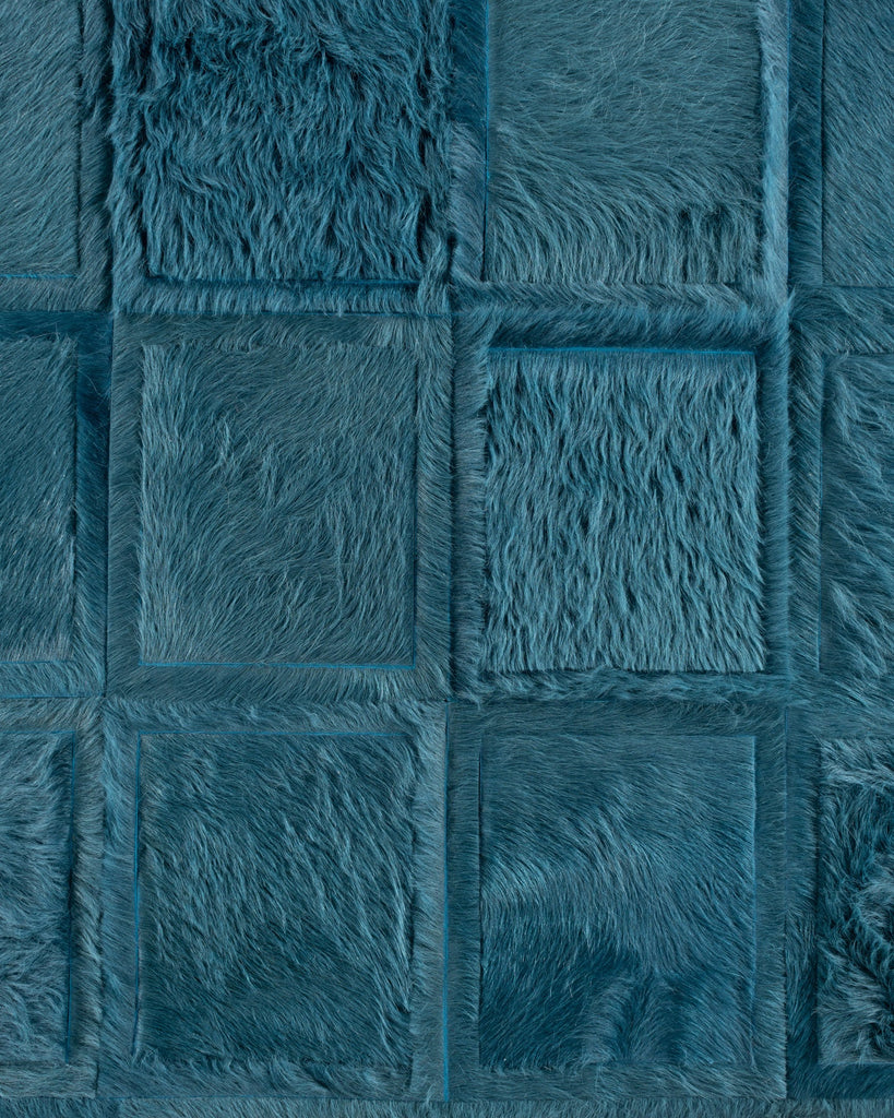 Promenade / Hide Rug / 18296