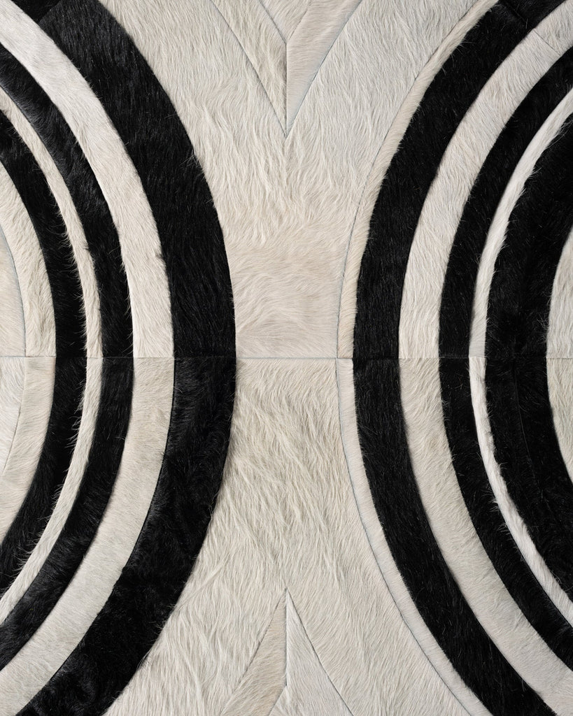 Spotlight / Hide Rug / 17726