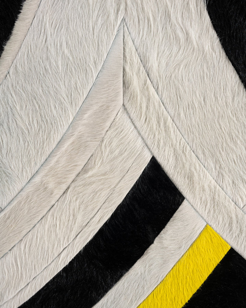 Spotlight / Hide Rug / 17726