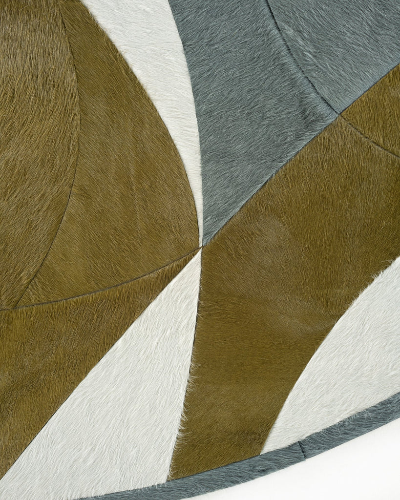 Luna / Hide Rug / 20841