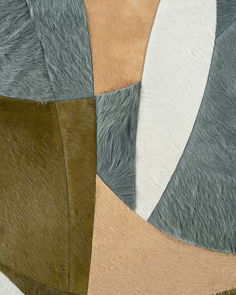 Luna / Hide Rug / 20841