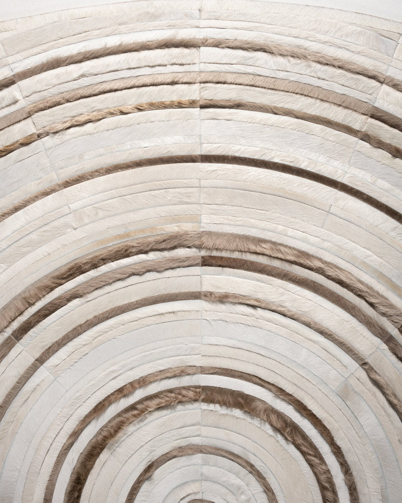 Transmission / Hide Rug / 17454