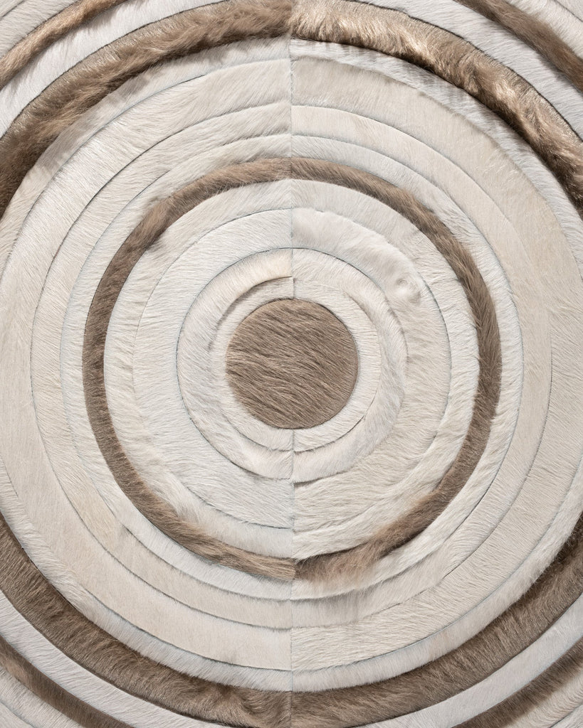 Transmission / Hide Rug / 17454