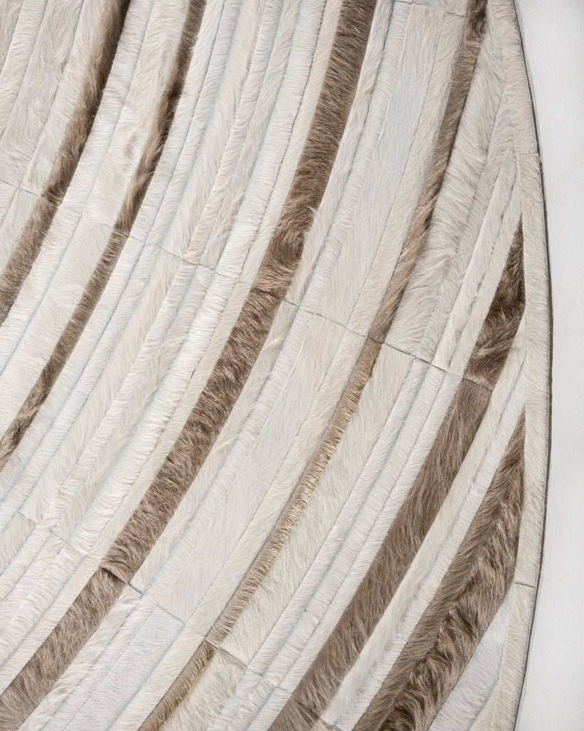 Transmission / Hide Rug / 17454