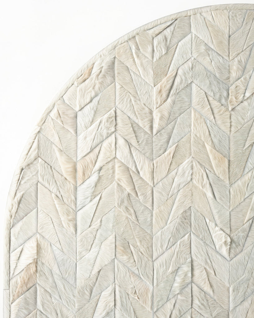 Lance / Hide Rug / 20608