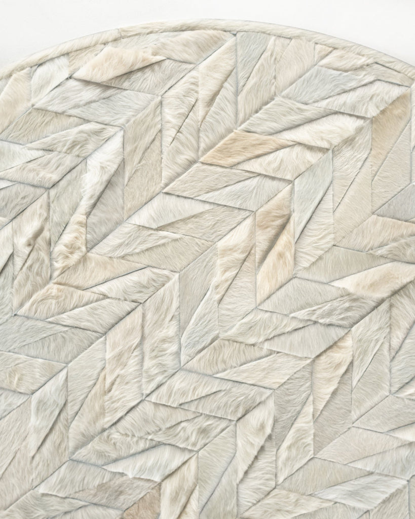 Lance / Hide Rug / 20608