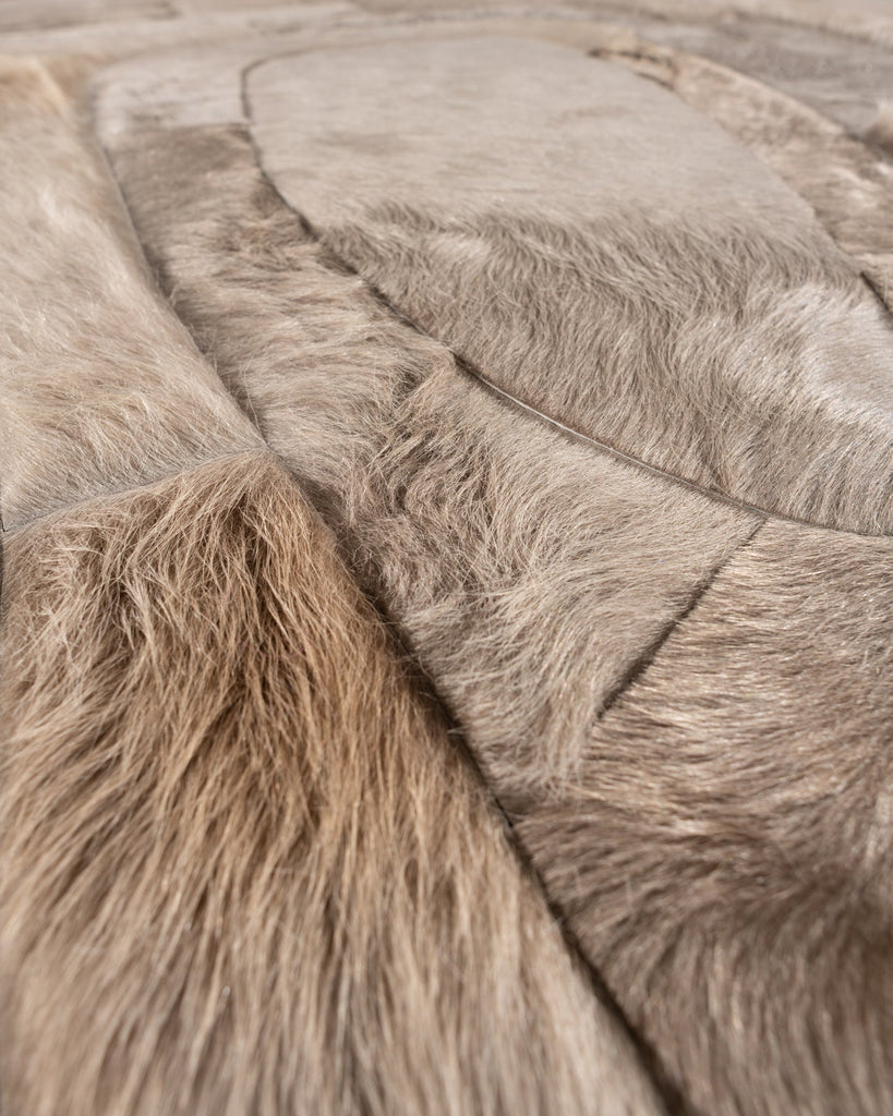 Custom / Hide Rug / 18190