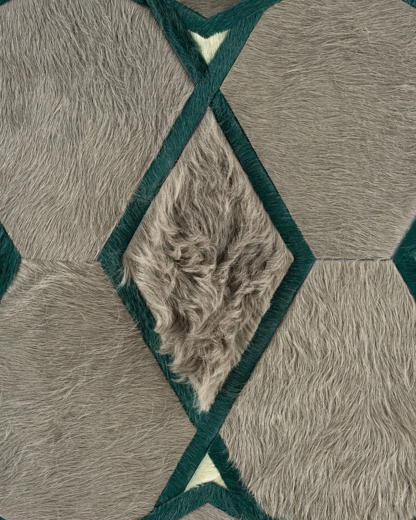 Guinevere / Hide Rug / 20434