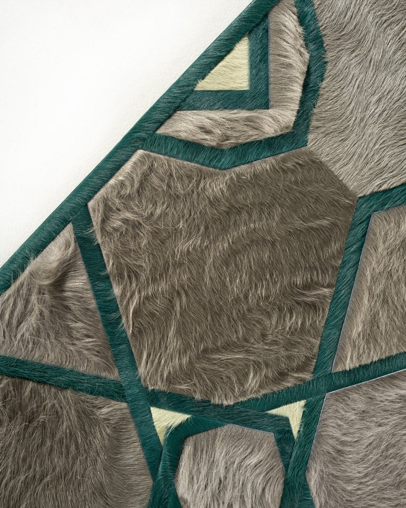 Guinevere / Hide Rug / 20434