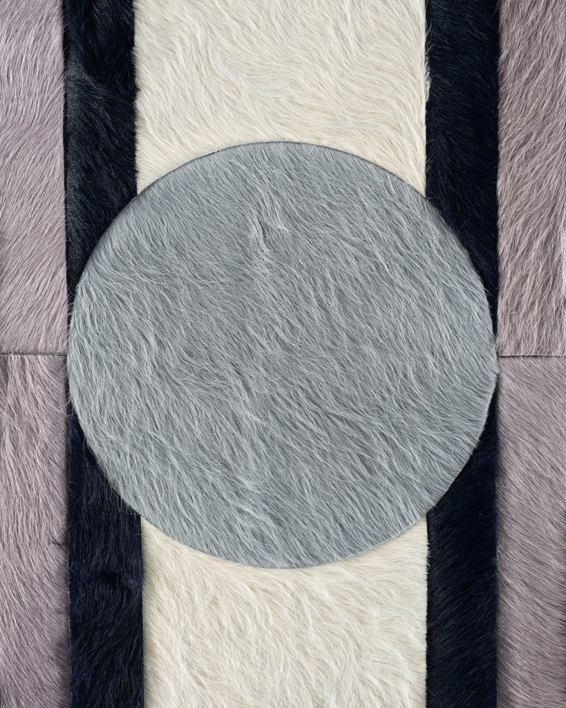 Atlas / Hide Rug / 22583