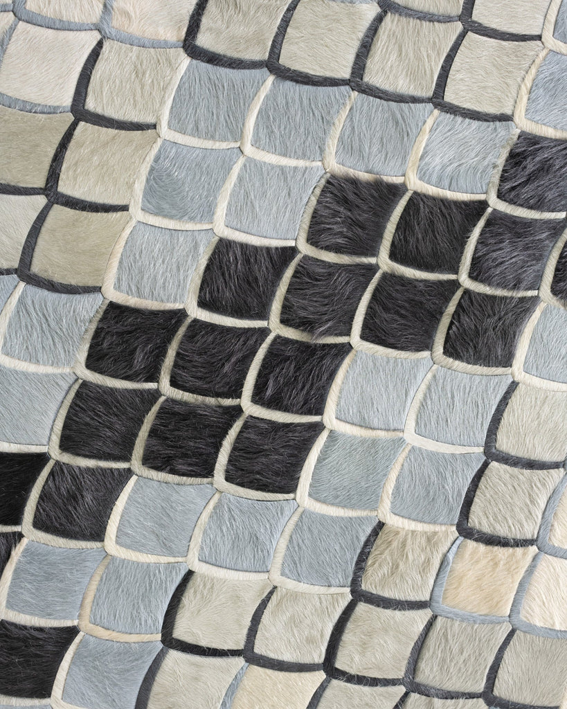 Slither / Hide Rug / 16416