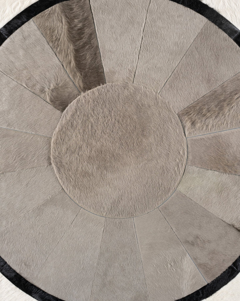 Custom / Hide Rug / 18541