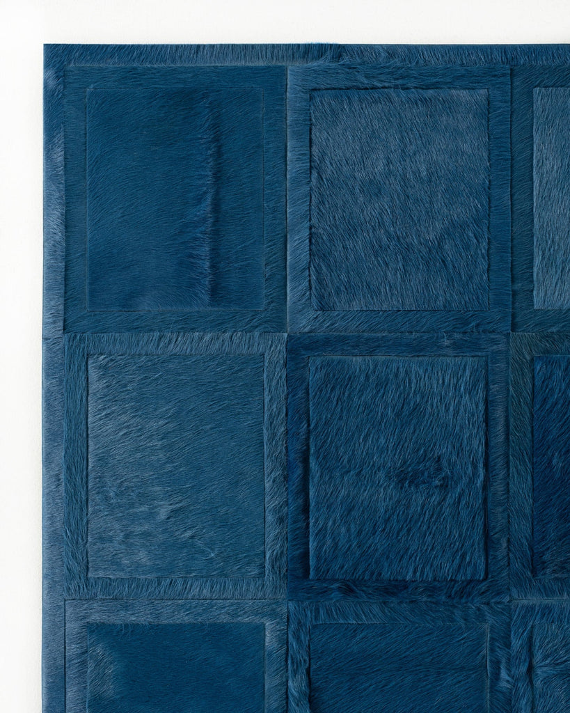 Promenade / Hide Rug / 20975