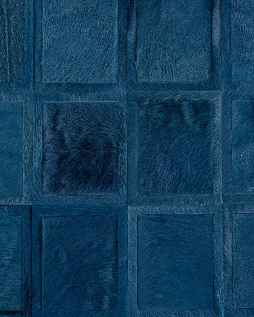 Promenade / Hide Rug / 20975