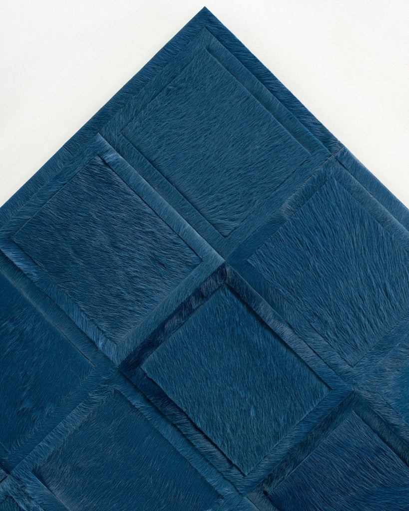 Promenade / Hide Rug / 20975
