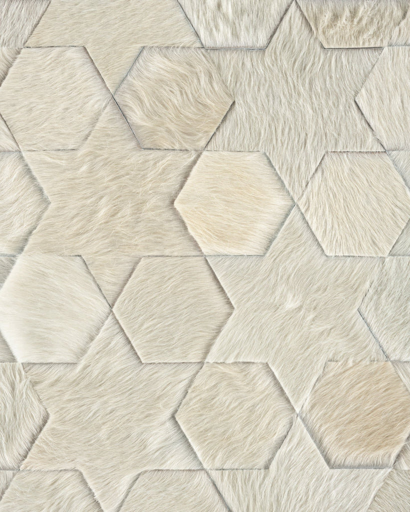 Carousel / Hide Rug / 18237