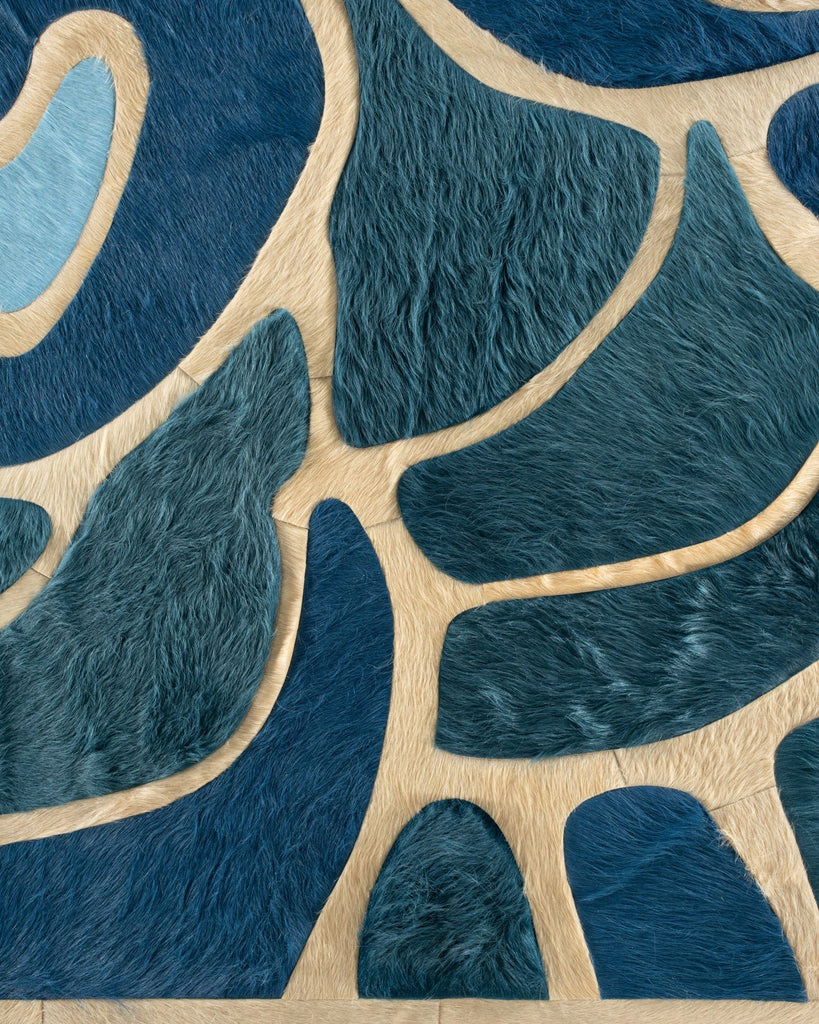 Bloom / Hide Rug / 20565