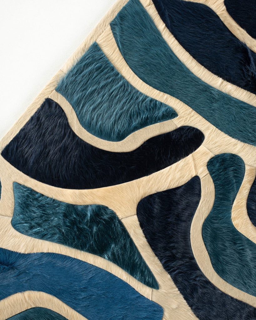 Bloom / Hide Rug / 20565