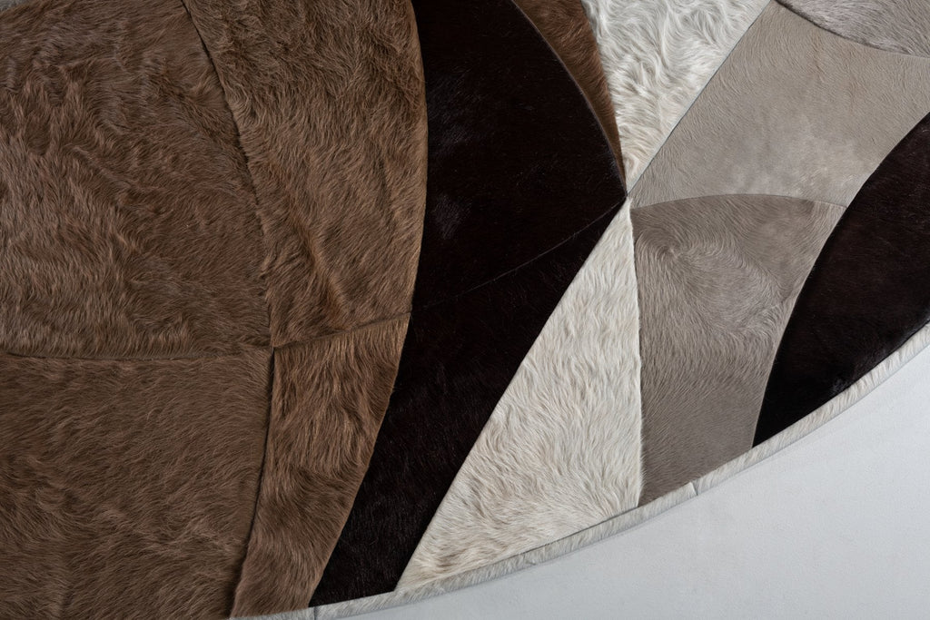 Luna / Hide Rug / 18187